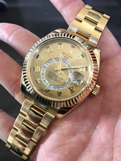 rolex sky dweller gold gewicht|rolex gold sky dweller price.